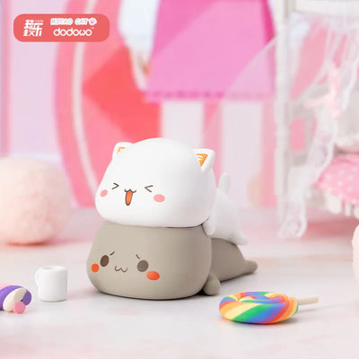 Mitao Cat 2 Season Lucky Cat Cheap Cute Cat Blind Box Toys Blind Bag Cartoon Figure Doll Home Deroc