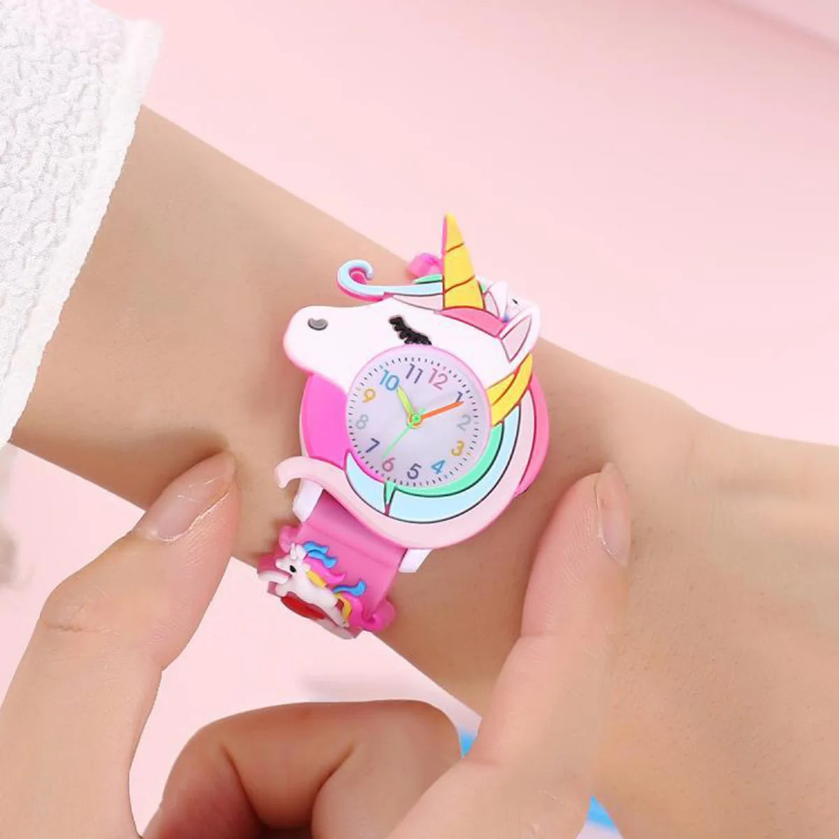 2024 New Rainbow Cloud Printed Silicone Band Children's Watch Girl Cute Cartoon Quartz Watch Kids Watches Boys Girl Watche