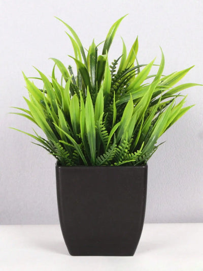 1pc Fake Plant Black Pot, Mini Artificial Eucalyptus Potted Plant for Indoor Home Office Farmhouse Bathroom Table Decorating