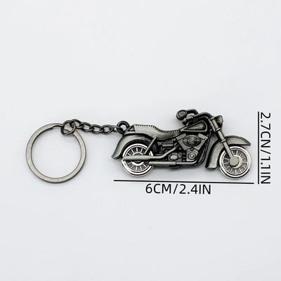 Creative Motorcycle keychain Retro Heavy Locomotive Metal Keyrings Fashion Car Key Fob Accessories For Men Cool Souvenir Gifts