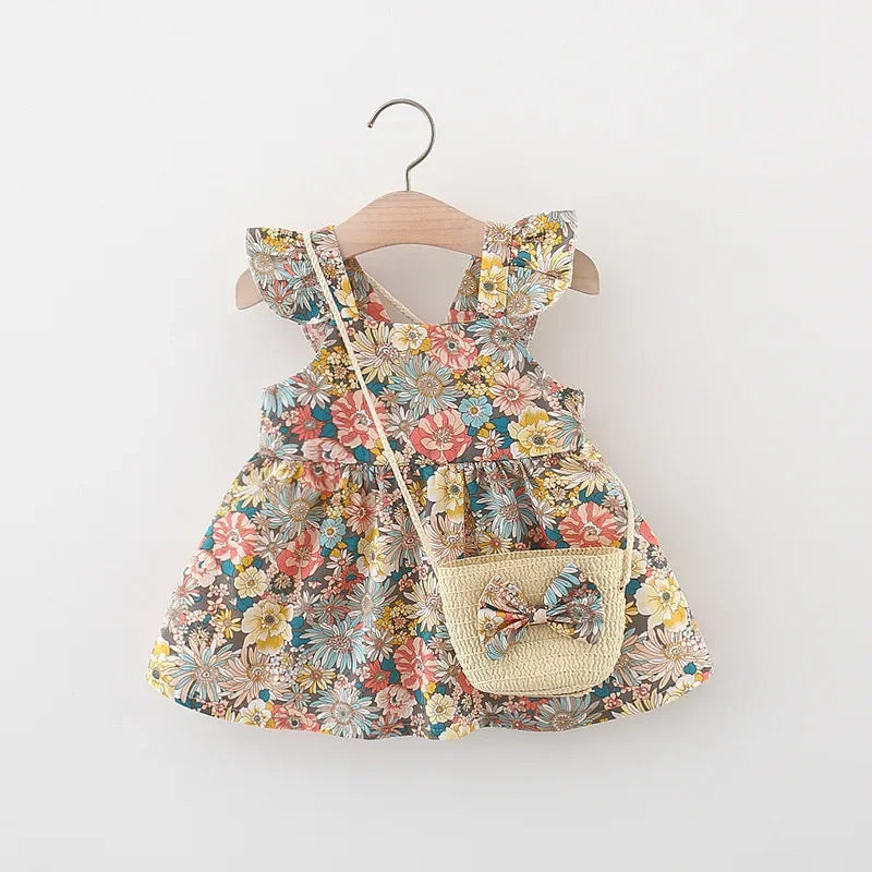 (Girls 0-3 years old)New Summer Girls Dress Halter Small Flying Sleeve Ruffled Flowers Full Print + Crossbody Bag A-line Dress