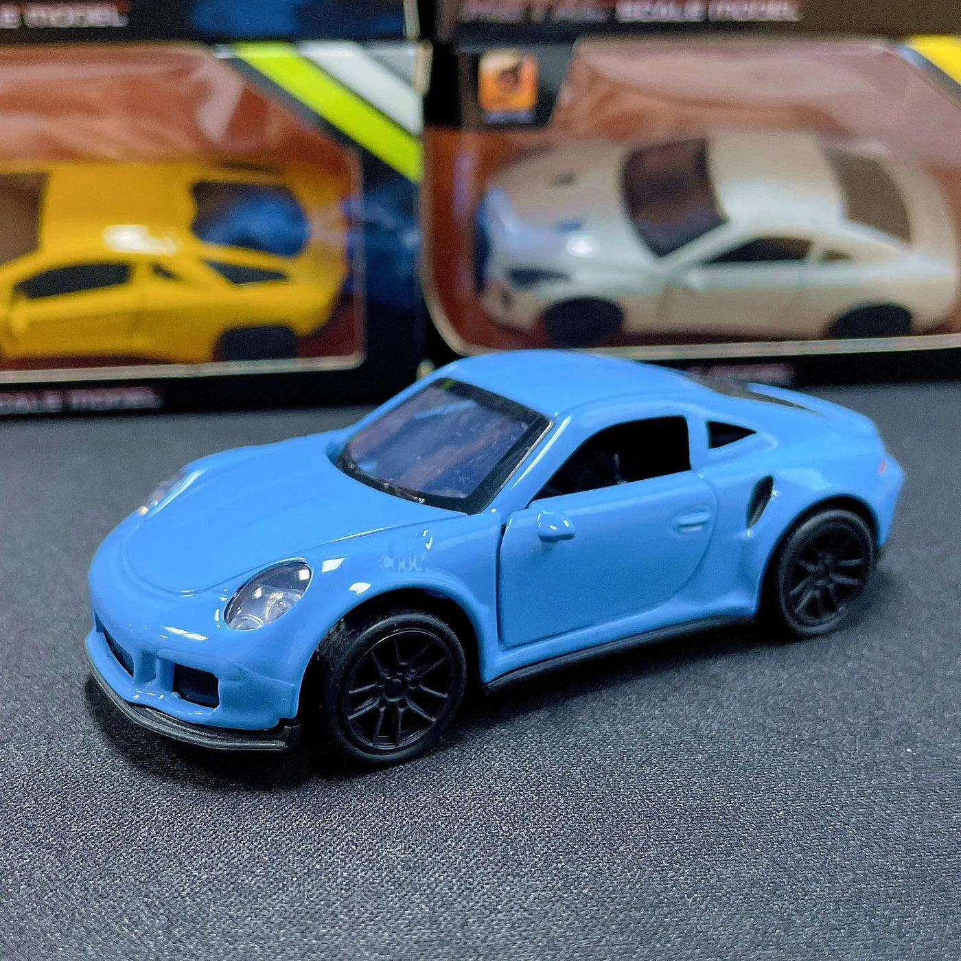 1:43 Diecast Alloy Car Model Metal Pull Back Simulation Car Toy Boy Sports Car Ornament with to Open the Door Toys for Kids